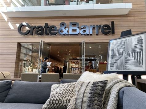 crate and barrel minnesota